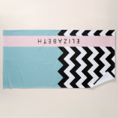 Schwarz und Weiß Zigzag, Zickzack, Blau, Ihr Name Strandtuch (Vorderseite)