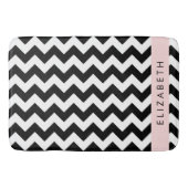 Schwarz und Weiß Zigzag, Zickzack Muster, Ihr Name Badematte (Vorderseite)