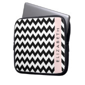 Schwarz und Weiß Zigzag, Zickzack Muster, Ihr Name Laptopschutzhülle (Vorderseite Links)