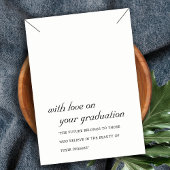 SCHWARZ- UND WEISSER ABSCHLUSS MIT ANZEIGE PLATZKARTE