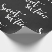 Schwarz-Weiß | 16. Geburtstag | Birthday Wrapping  Geschenkpapier (Ecke)