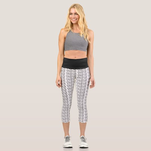 Schwarz/Weiß Abstrakt Wave Muster Capri Leggings (Vorderseite)
