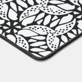 Schwarz-Weiß-Abstrakte Blüten nahtlos Bohemisch Schreibtischunterlage (Ecke)