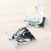 Schwarz-Weiß-Abstrakte Gesichter - Kunst Glasuntersetzer (Schrägansicht)