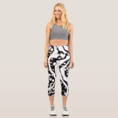 Schwarz-Weiß-Abstraktion Capri Leggings (Vorderseite)