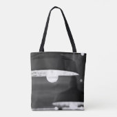 Schwarz-Weiß-Alte, raue Lichter Tasche (Rückseite)