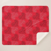 Schwarz-Weiß-Alternativherz-Linien auf Rot Sherpadecke (Vorderseite (Horizontal))