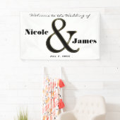 Schwarz-Weiß Ampersand Personalisierte Hochzeit Banner (Insitu)
