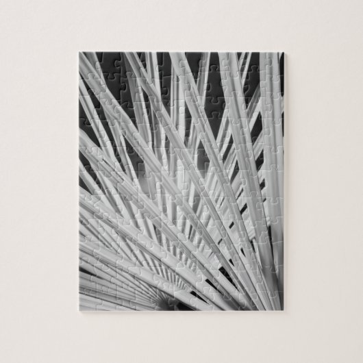 Schwarz-Weiß-Ansicht von Palmenblättern Puzzle (Vertikal)
