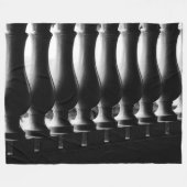 Schwarz-Weiß-Architektur Fleecedecke (Vorderseite (Horizontal))