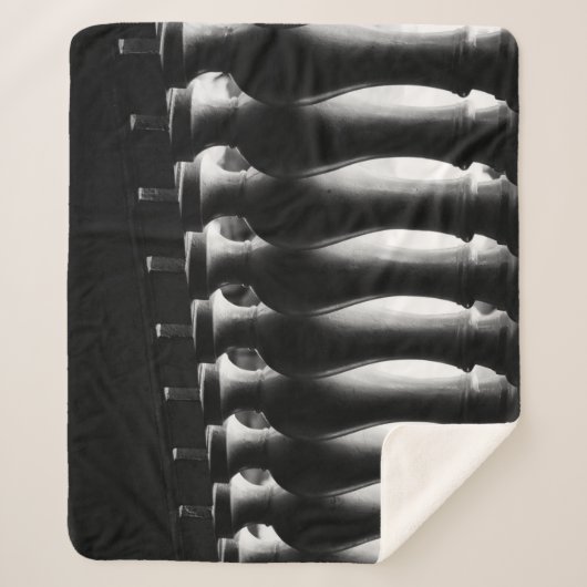 Schwarz-Weiß-Architektur Sherpadecke (Vorderseite)