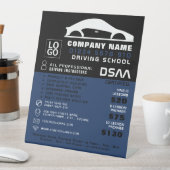 Schwarz-Weiß-Auto-Logo, Fahrschule, Lehrer Sockelschild (In Situ)