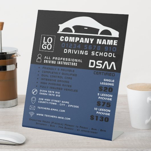 Schwarz-Weiß-Auto-Logo, Fahrschule, Lehrer Sockelschild (In Situ)