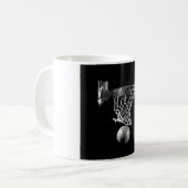 Schwarz-Weiß-Basketball Kaffeetasse (Vorderseite Links)