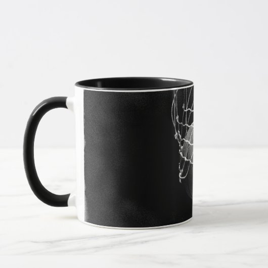 Schwarz-Weiß-Basketball Tasse (Links)