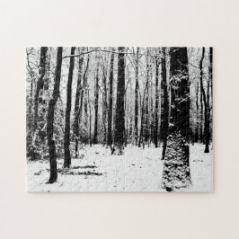 Schwarz-Weiß-Bäume im Schnee-Jigsaw-Puzzle Puzzle