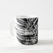 Schwarz-Weiß-Blattdruck Kaffeetasse (Vorderseite Links)