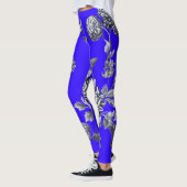 Schwarz-Weiß-Blauer Botanischer Blumentoil Leggings (Links)