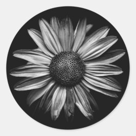 Schwarz-Weiß-Blume 18 Runder Aufkleber