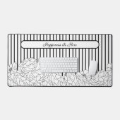 Schwarz-Weiß-Blume mit benutzerdefinierten Striche Schreibtischunterlage (Tastatur & Maus)