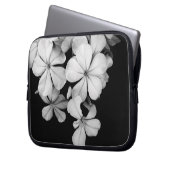 Schwarz-Weiß-Blume nah Laptopschutzhülle (Vorderseite Links)