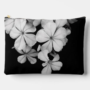 Schwarz-Weiß-Blume nah Zubehörtasche