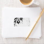 Schwarz-Weiß-Blumenbezug Adressaufkleber (Insitu)