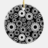 Schwarz-Weiß-Blumendekoration Keramikornament (Hinten)