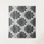 Schwarz-Weiß-Blumenmuster Wandteppich (Vorderseite)