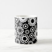 Schwarz-weiß-blumiger Becher Kaffeetasse (Mittel)