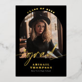 Schwarz-Weiß-Bogen-Foto-Script-Abschluss Folieneinladung (Vorderseite)