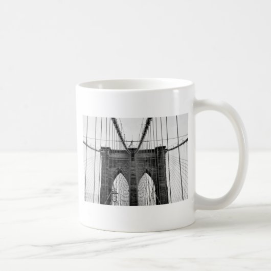 Schwarz-weiß Brooklyn Bridge New York Kaffeetasse (Rechts)