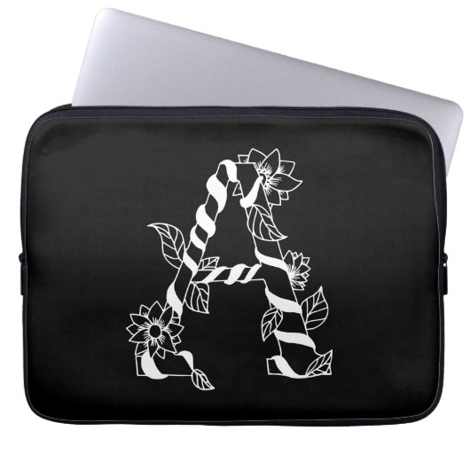 Schwarz-Weiß-Buchstabe "A" mit Twining-Blume Laptopschutzhülle (Vorderseite)