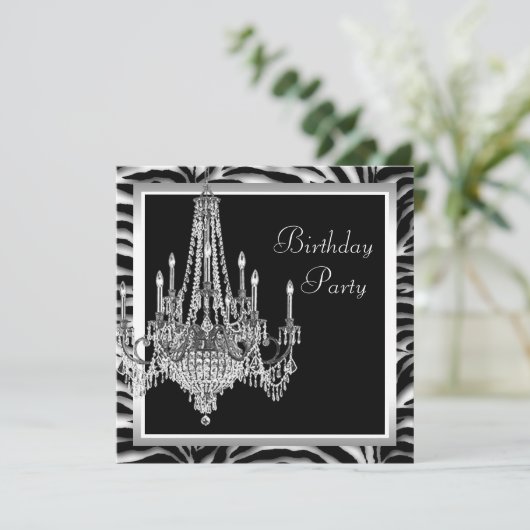 Schwarz-weiß Chandelier Zebra Birthday Party Einladung (Stehend Vorderseite)
