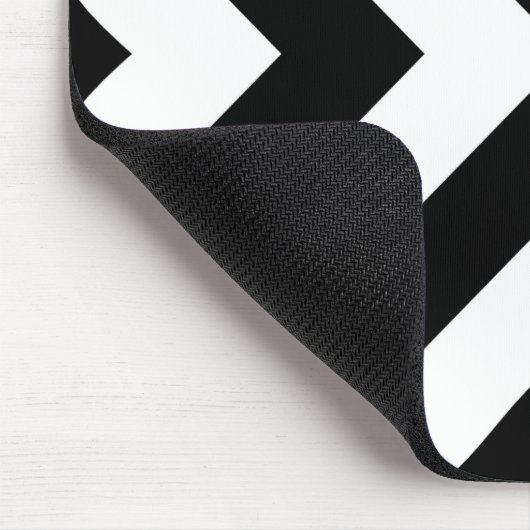 Schwarz-Weiß-Chevronen Mousepad (Ecke)