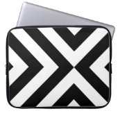 Schwarz-Weiß-Chevrons Laptopschutzhülle (Vorderseite)