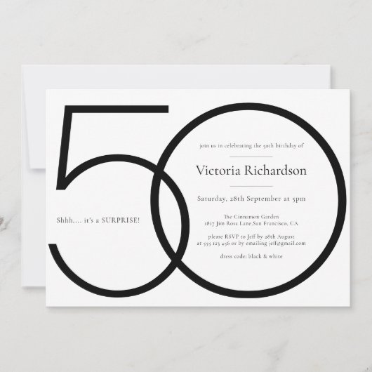 Schwarz-weiß Chic Minimalistisch Überraschung 50. Einladung (Vorderseite)