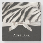 Schwarz-weiß Chic Zebra Print Bow Steinuntersetzer (Vorderseite)