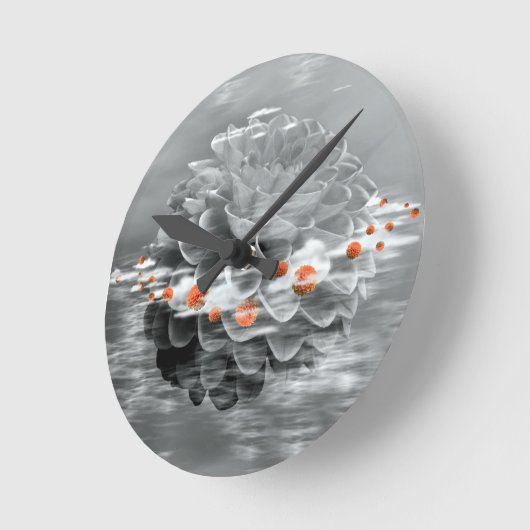 Schwarz-Weiß-Dahlia Runde Wanduhr (Winkel)