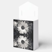Schwarz-Weiß-Daisy-Blume Geschenkschachtel (Geöffnet)