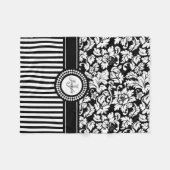 Schwarz-Weiß-Damast und Streifen-Monogramm Fleecedecke (Vorderseite (Horizontal))