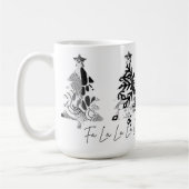 Schwarz-Weiß-Design-Weihnachtsbäume Kaffeetasse (Links)