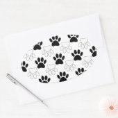 Schwarz-Weiß-Dog-Muster Ovaler Aufkleber (Umschlag)