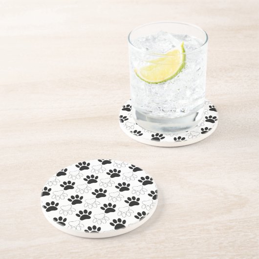Schwarz-Weiß-Dog-Muster Untersetzer (Seite)