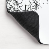 Schwarz-Weiß-Doodle-Blume Mousepad (Ecke)