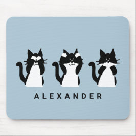 Schwarz-weiß | Drei weiße Kätzchen hellblau Mousepad
