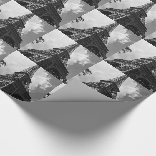 Schwarz-Weiß-Eiffelturm in Paris Geschenkpapier (Ecke)