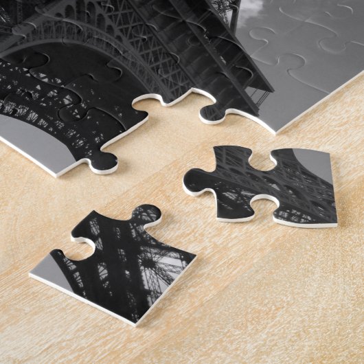 Schwarz-Weiß-Eiffelturm in Paris Puzzle (Seite)