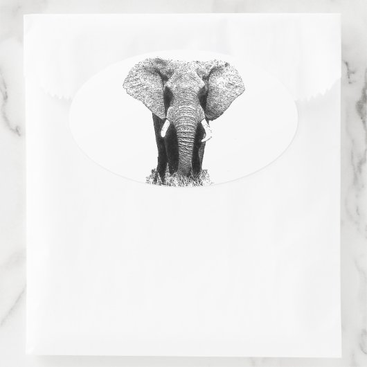 Schwarz-Weiß-Elefant Ovaler Aufkleber (Tasche)
