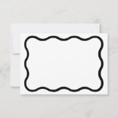 Schwarz & Weiß Eleganter moderner Minimaler Wavy-R RSVP Karte (Rückseite)
